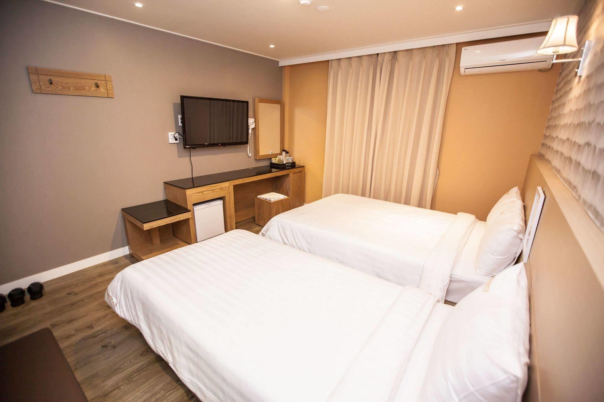 Pungnam Tourist Hotel Jeonju Ngoại thất bức ảnh