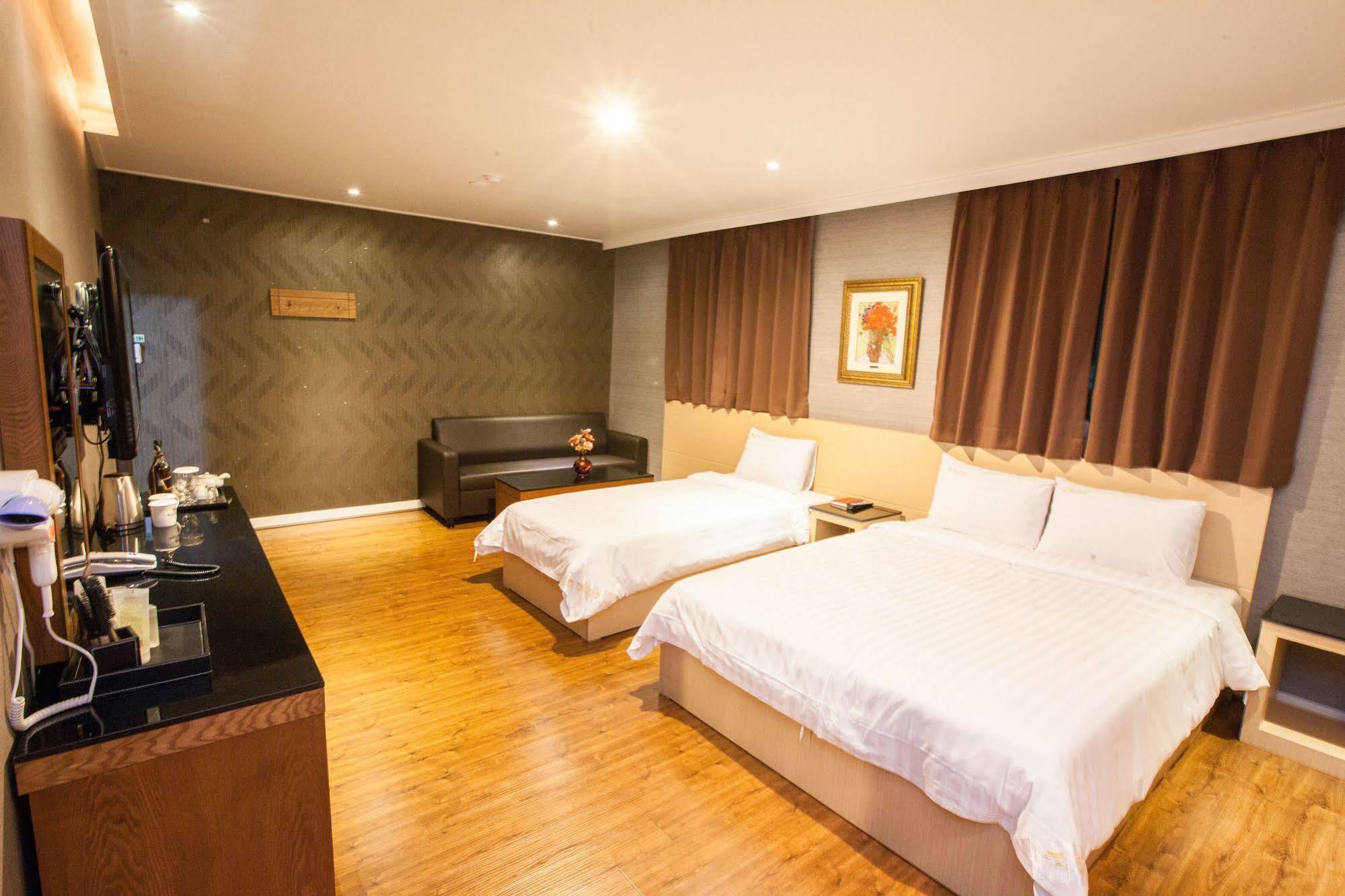 Pungnam Tourist Hotel Jeonju Ngoại thất bức ảnh