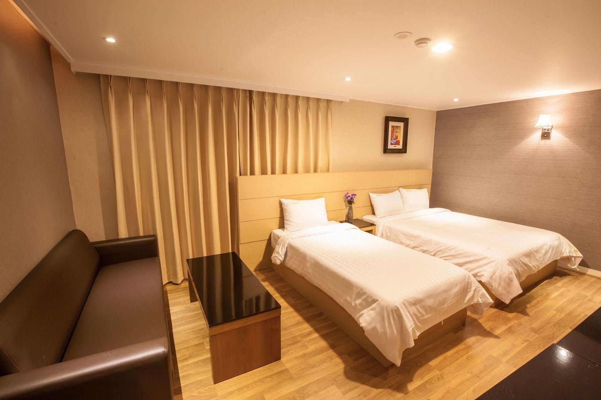 Pungnam Tourist Hotel Jeonju Ngoại thất bức ảnh
