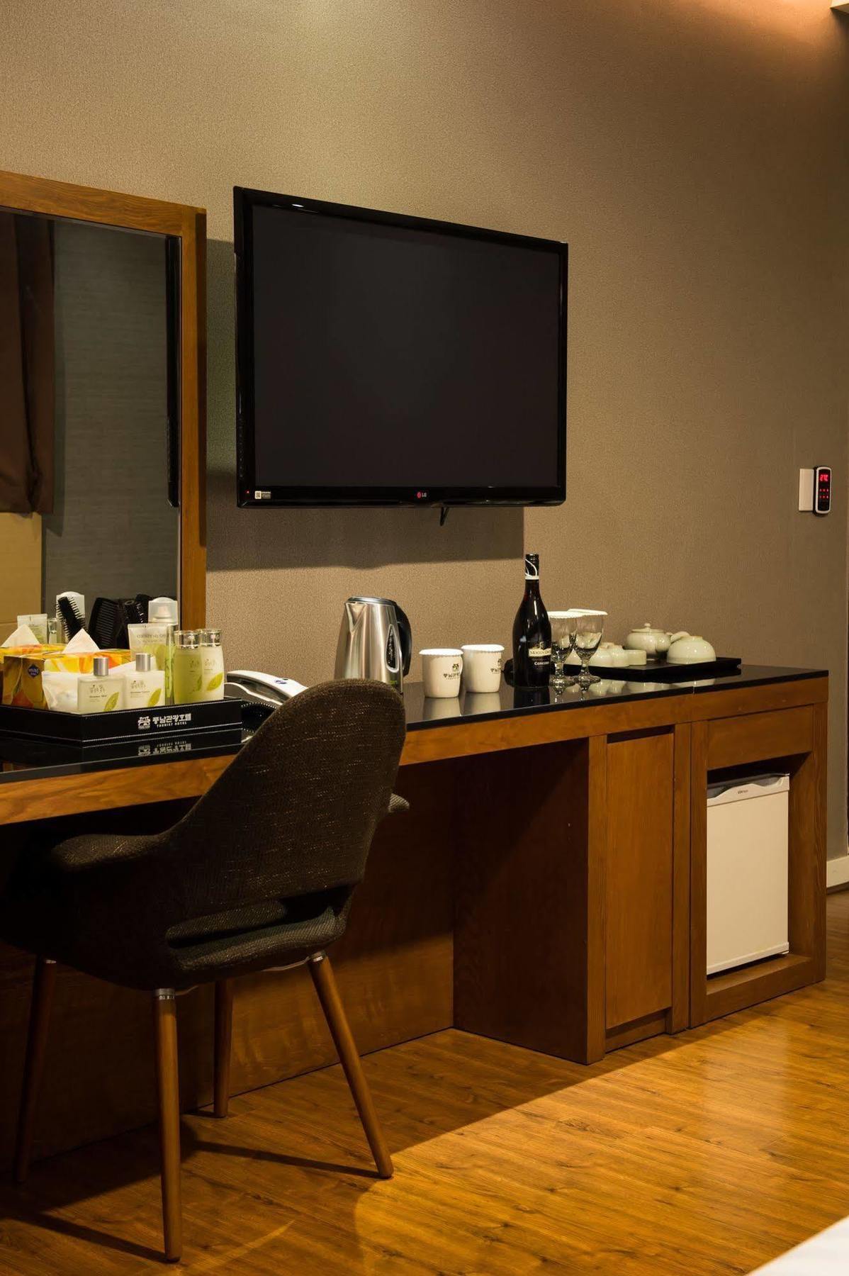 Pungnam Tourist Hotel Jeonju Ngoại thất bức ảnh
